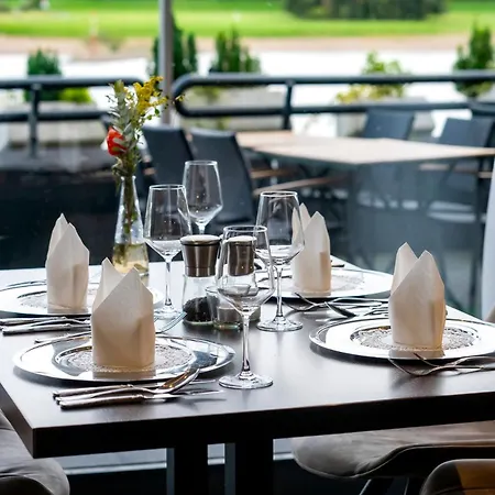 Rheingarten Hotel Duisburg