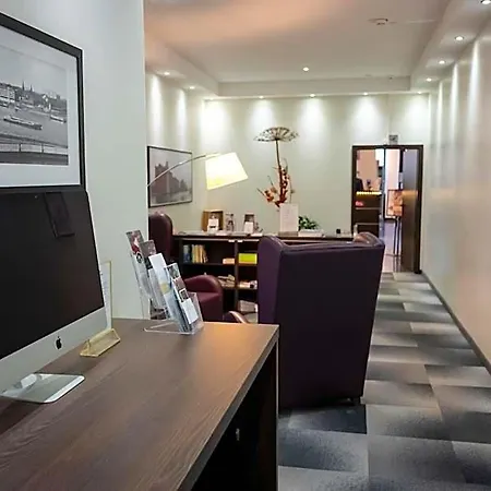 Rheingarten Hotel 4*