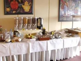 호텔 Rheingarten 4*