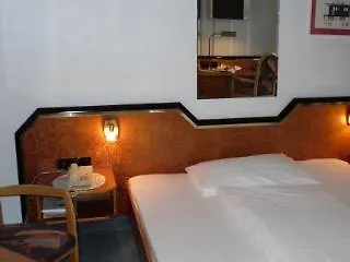 Hotel Rheingarten Duisbourg